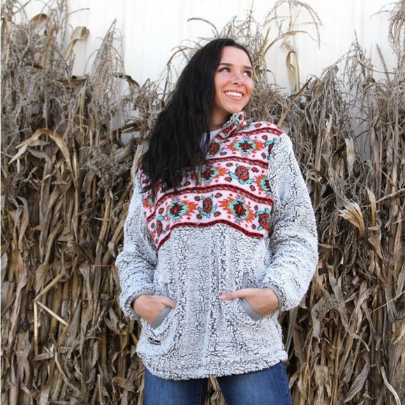 Simply Southern turtle patterned Sherpa half zip - Picture 1 of 7